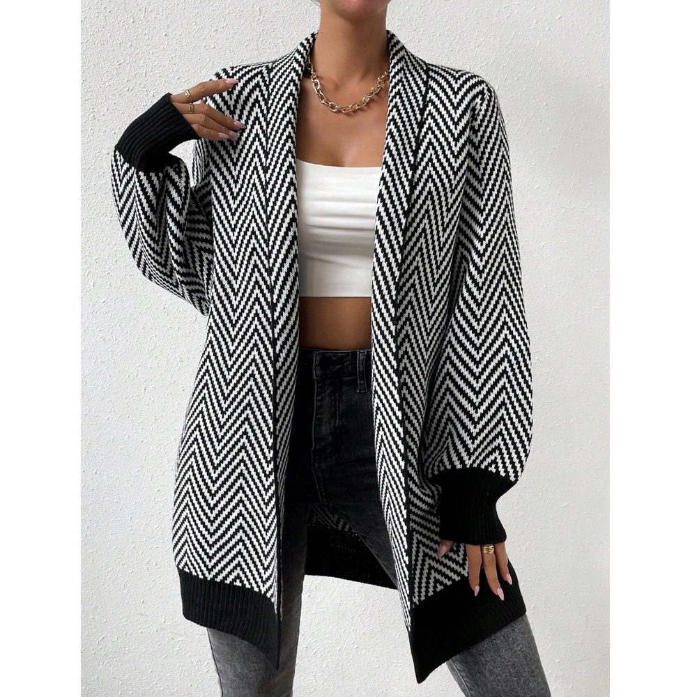 Knit Chevron Open Cardigan Bishop Sleeves Hip Length Black & White - Picture 4 of 7